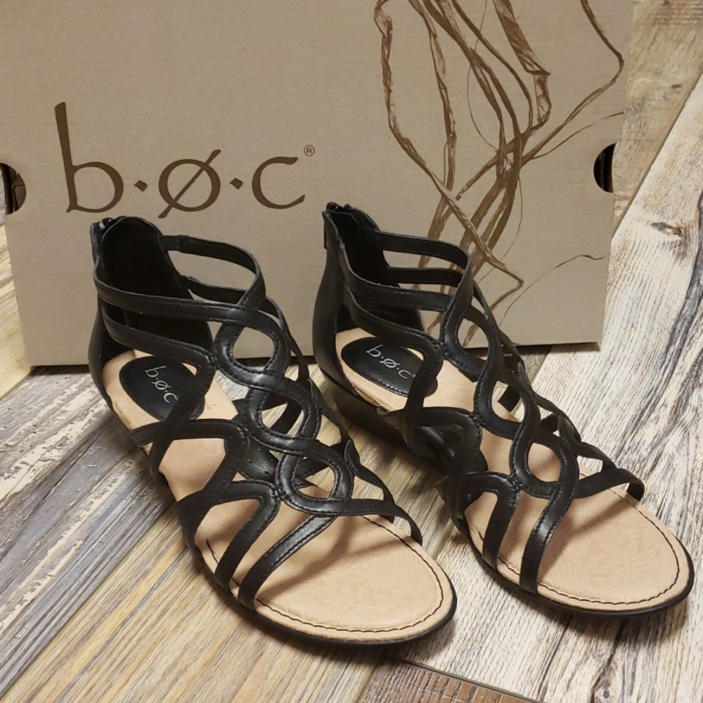 NWT BOC Tyra Black Sandals Sz 9